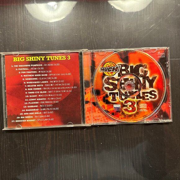 Big Shiny Tunes 3 (1998 โ MuchMusic/EMI) - Picture 2 of 3